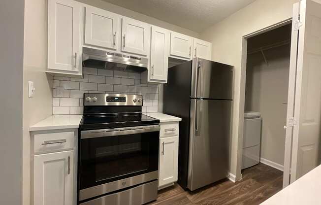 modern kitchen at Palmetto Place, Fort Mill South Carolina