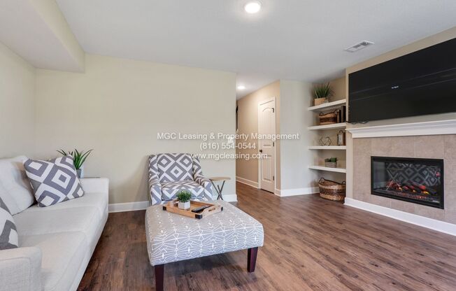 108 114 NE 93 ST