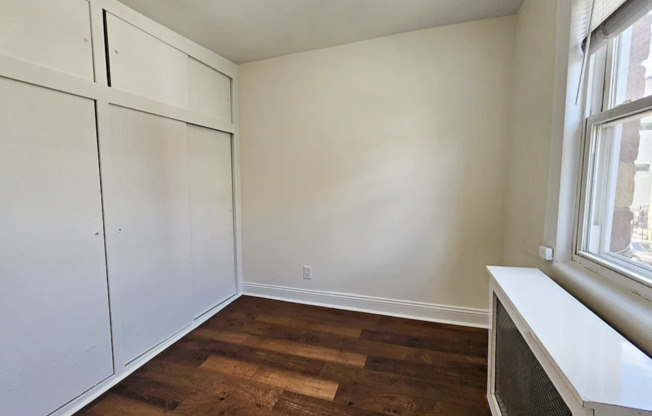 234 N 7 ST