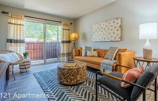 2121 Apartments 2121 Washington Cir