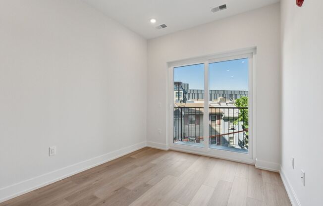 1 bed, 1 bath, 510 sqft, $1,690, Unit Unit 306