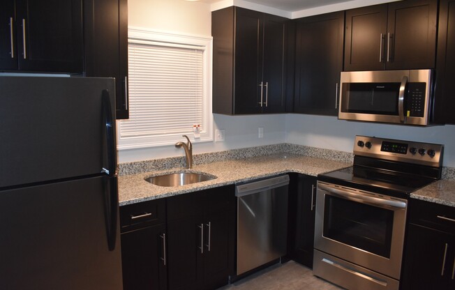 146 West Cedar LLC