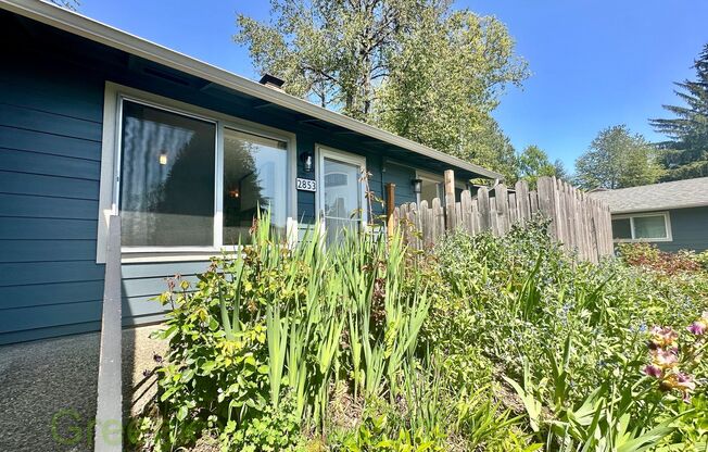 Awesome 2-Bedroom Condo Near Multnomah Village