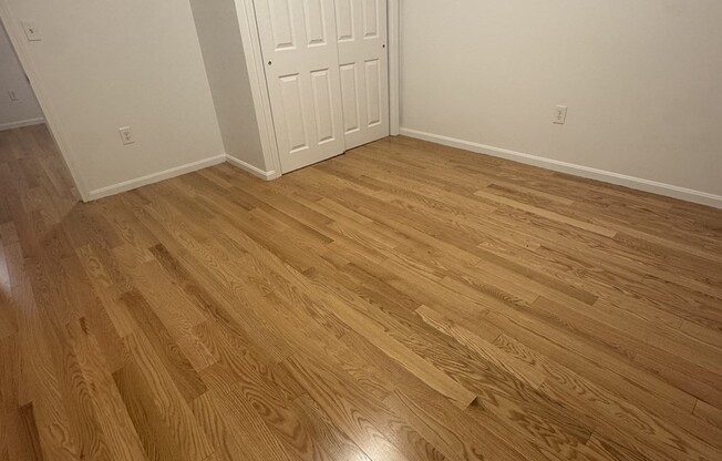 1 bed, 5.5 baths, 750 sqft, $2,100, Unit 1