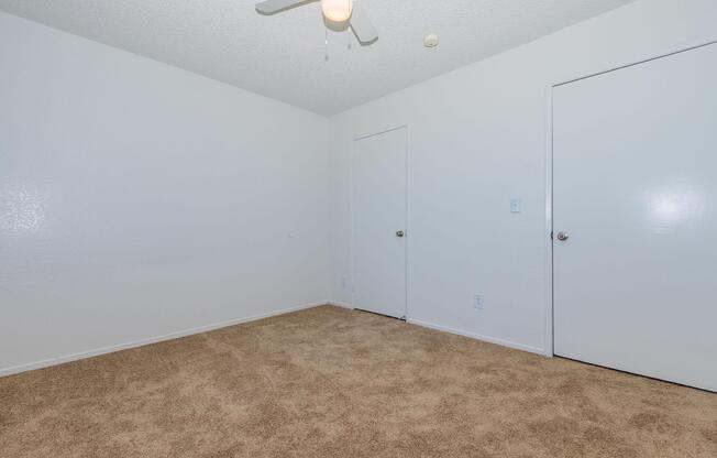 2 beds, 1 bath, 850 sqft, $1,465