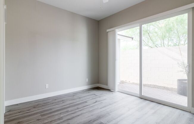 1 bed, 1 bath, 616 sqft, $1,824, Unit Unit 4