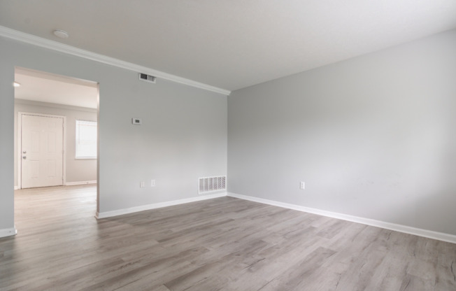 2 beds, 1 bath, 734 sqft, $1,100, Unit 3650