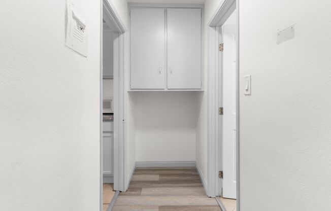 1 bed, 1 bath, 614 sqft, $1,695, Unit 20