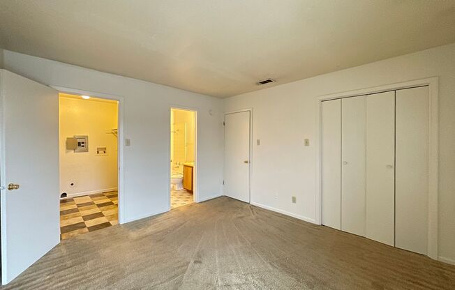 1 bed, 1 bath, 625 sqft, $595, Unit Unit D