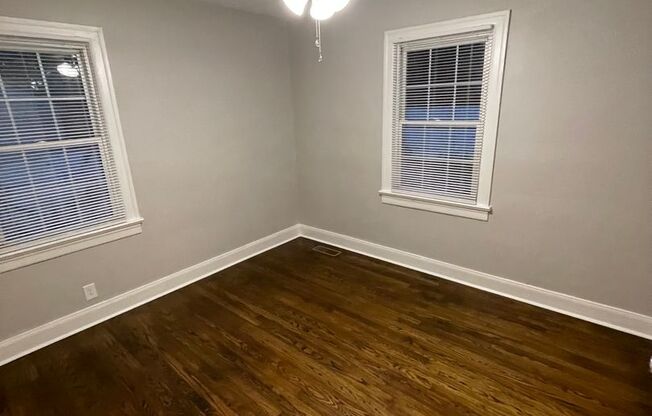 2 beds, 1 bath, $1,150