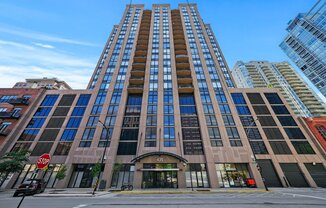 435 West Erie Street