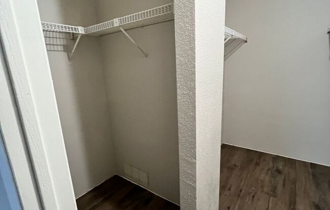 1 bed, 1 bath, 703 sqft, $875, Unit 2104