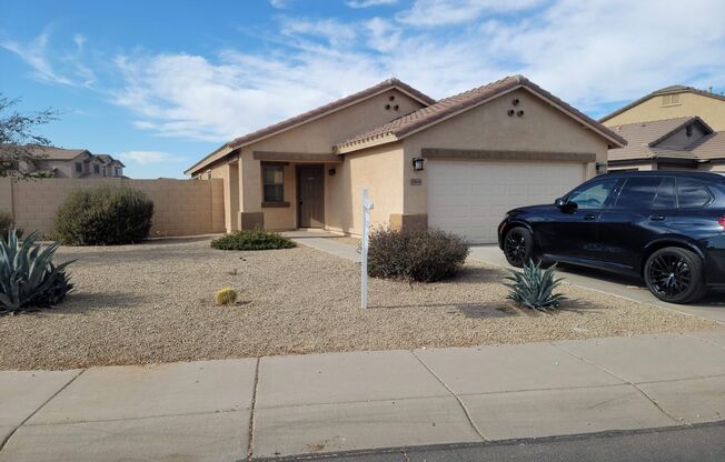 NICE 4 BED 2 BATH CORNER LOT HOME IN MARICOPA!!
