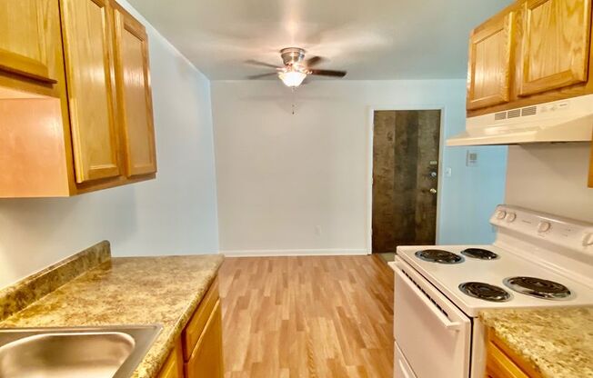 1 bed, 1 bath, 750 sqft, $1,145, Unit 504