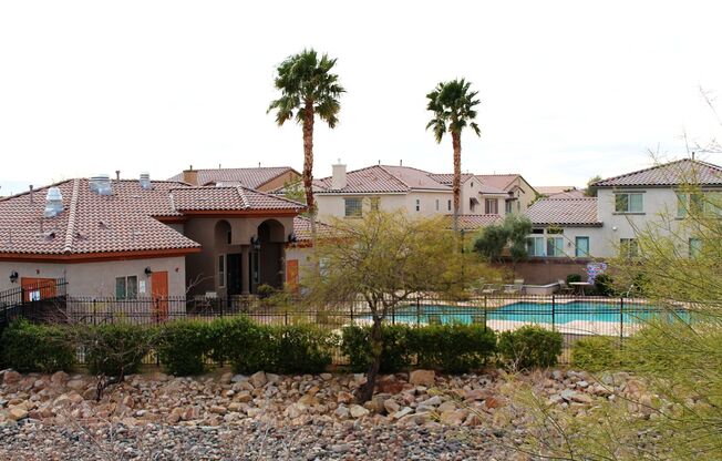 3 beds, 2 baths, $1,565, Unit Bldg K5