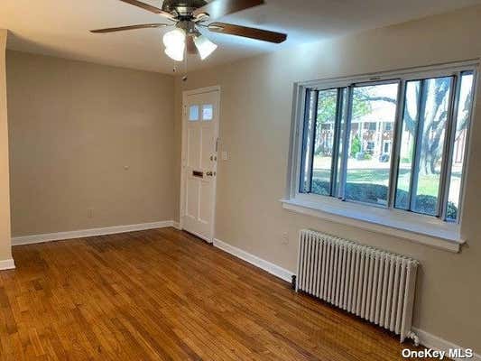 1 bed, 1 bath, $2,095, Unit F-1