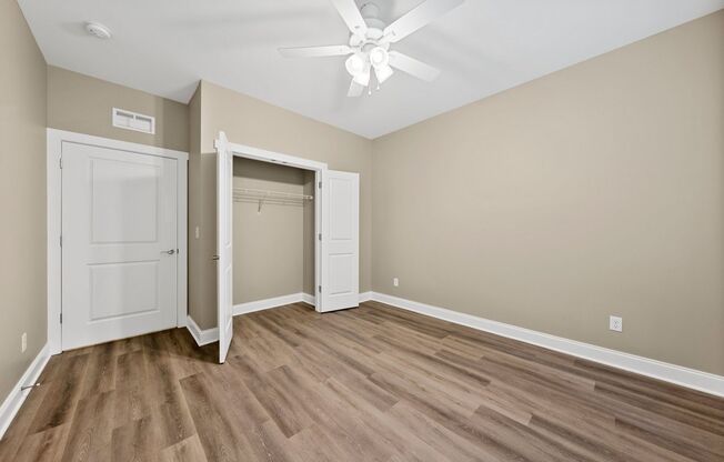 2 beds, 2 baths, 1,052 sqft, $1,065, Unit 123