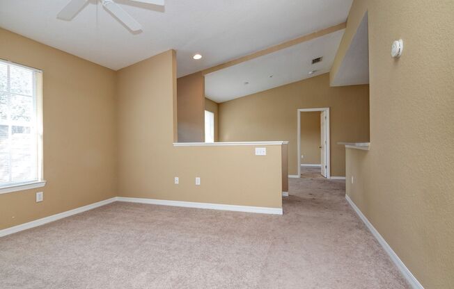 MOVE IN BY MAY 15th and GET 2 WEEKS OFF YOUR FIRST MONTH'S RENT!!! Beautiful 2Bed/2Bath Condo for rent at Crescent Place in Altamonte Springs!