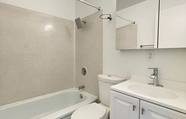 1 bed, 1 bath, 475 sqft, $1,625, Unit 201