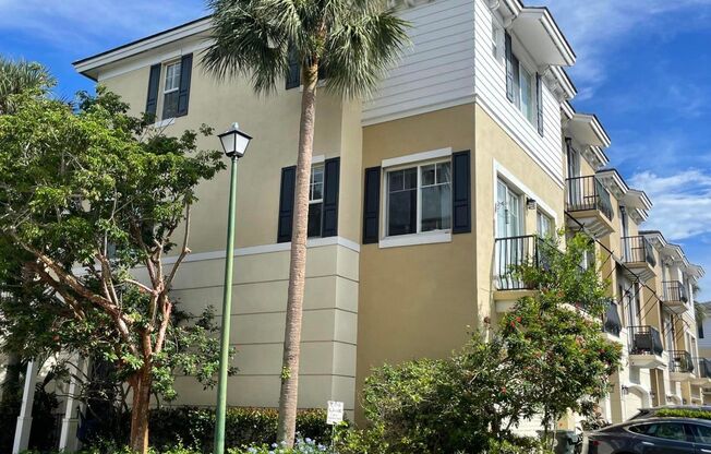 552 NW 39TH CIR #UNIT 552 BOCA RATON, FL 33431