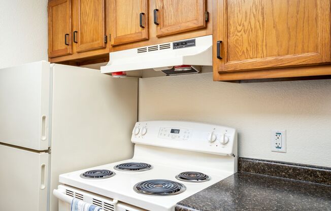 1 bed, 1 bath, 708 sqft, $1,235, Unit 820-204