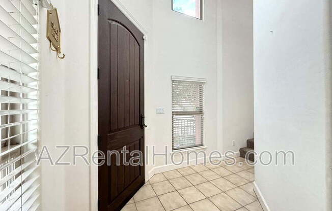 505 W 6 ST