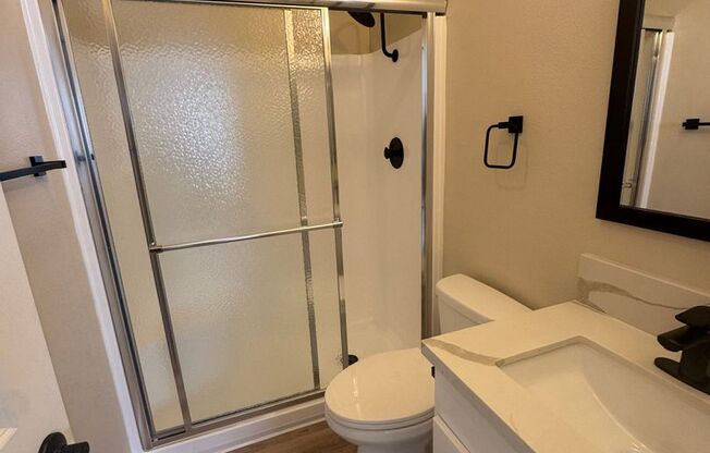 2 beds, 2 baths, 900 sqft, $3,750, Unit 10