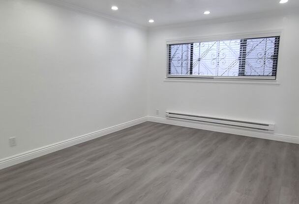 Full of light well located updated apt in Glen Park. Gustavo Lopez AMSI