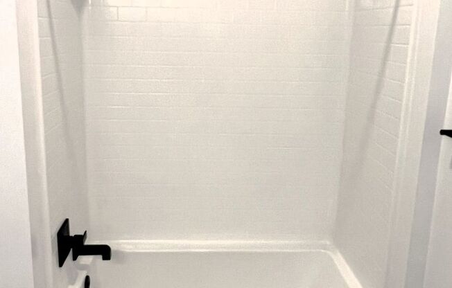 Studio, 1 bath, 354 sqft, $2,495, Unit 805
