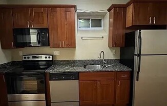 4 beds, 2 baths, $6,000, Unit 1