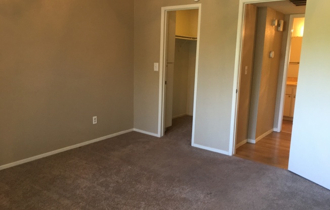 1 bed, 1 bath, 610 sqft, $1,245, Unit 11
