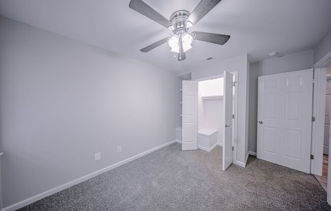 3 beds, 2.5 baths, 1,250 sqft, $1,850, Unit 18-44