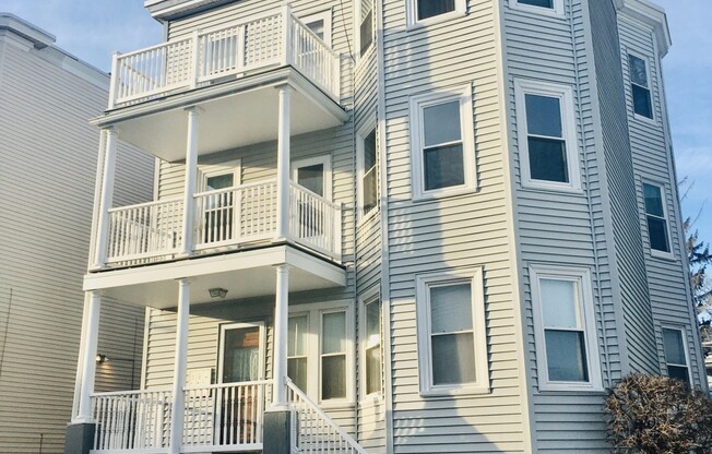 2 beds, 1 bath, 1,200 sqft, $2,500, Unit 3