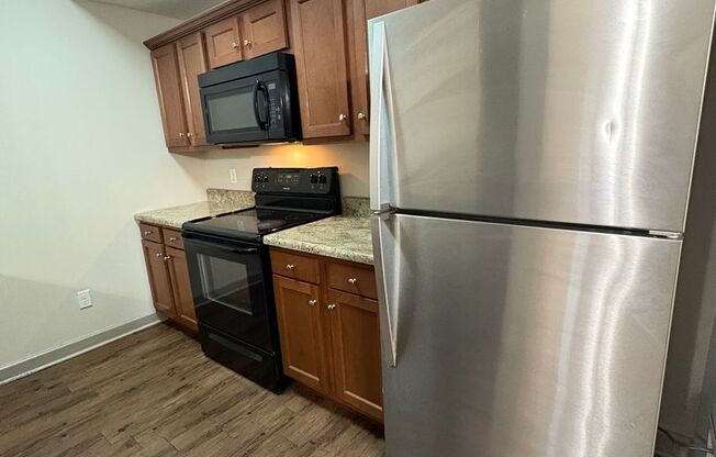 2 beds, 2.5 baths, 1,015 sqft, $1,115, Unit 1