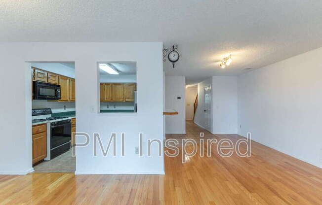 405 ABERDEEN LN