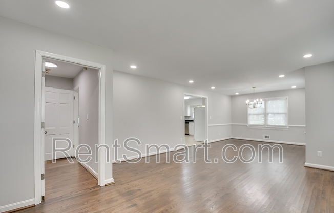 143 AVONDALE DR