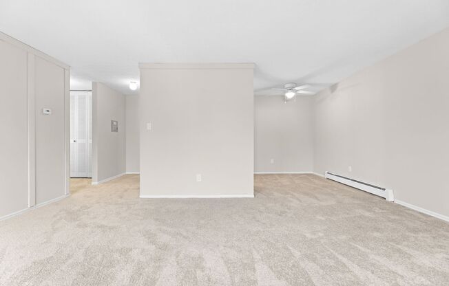 1 bed, 1 bath, 680 sqft, $1,025, Unit 377-301