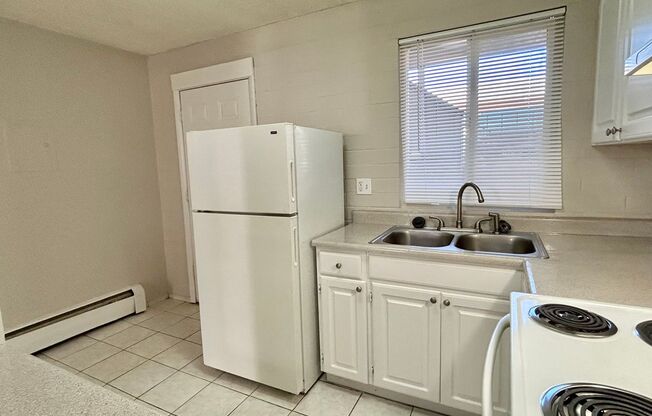 2 beds, 1 bath, 800 sqft, $1,450