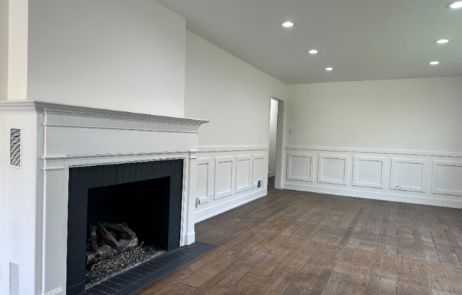 834 GARDNER RD