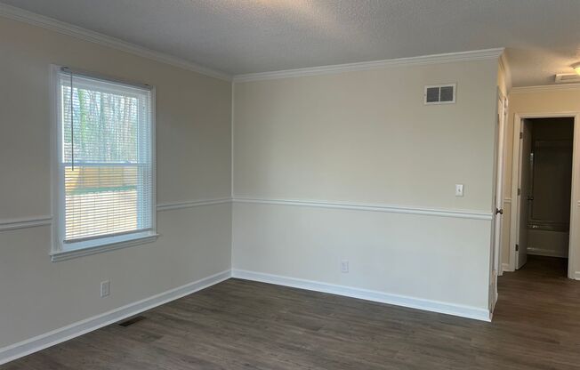 3 Bedroom close to Uptown
