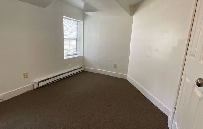2107 NE 54 ST