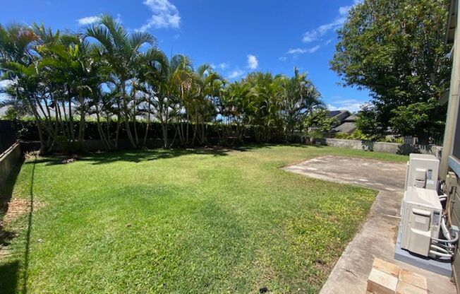 3 bed, 2.5 bath, 2 car garage-single family home in Royal Kunia!