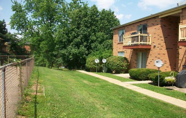 1 bed, 1 bath, 650 sqft, $825, Unit 482C