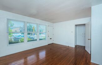 1 bed, 1 bath, $2,195, Unit 4370