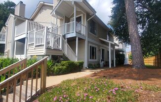 2 beds, 1 bath, $1,475