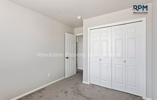 3 beds, 2 baths, $2,250