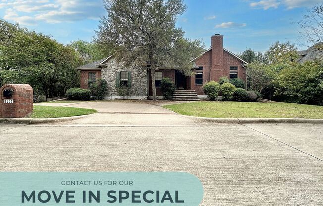 Charming 3-Bedroom Home with 6-Car Garage & Lake Access in Cove Ridge Acres, Heath, TX