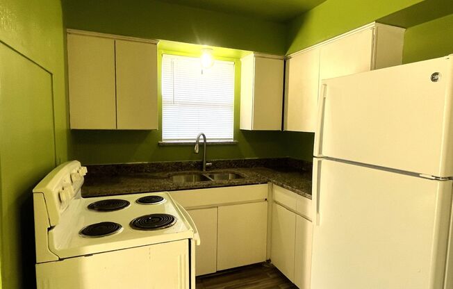 Pleasun Apartments at Pleasant