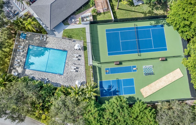 Wellington , FL apartment homes | Palm Court at Wellington Apartments | Apartments for rent in Wellington, FL
