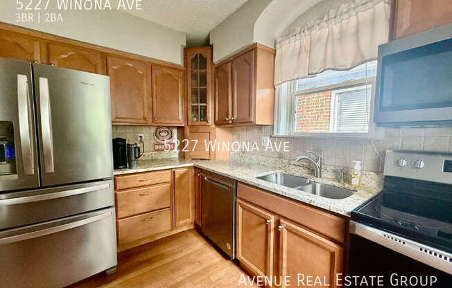 5227 WINONA AVE